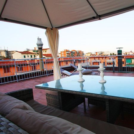 Alice House With Amazing Terrace Apartamento Florença Exterior foto